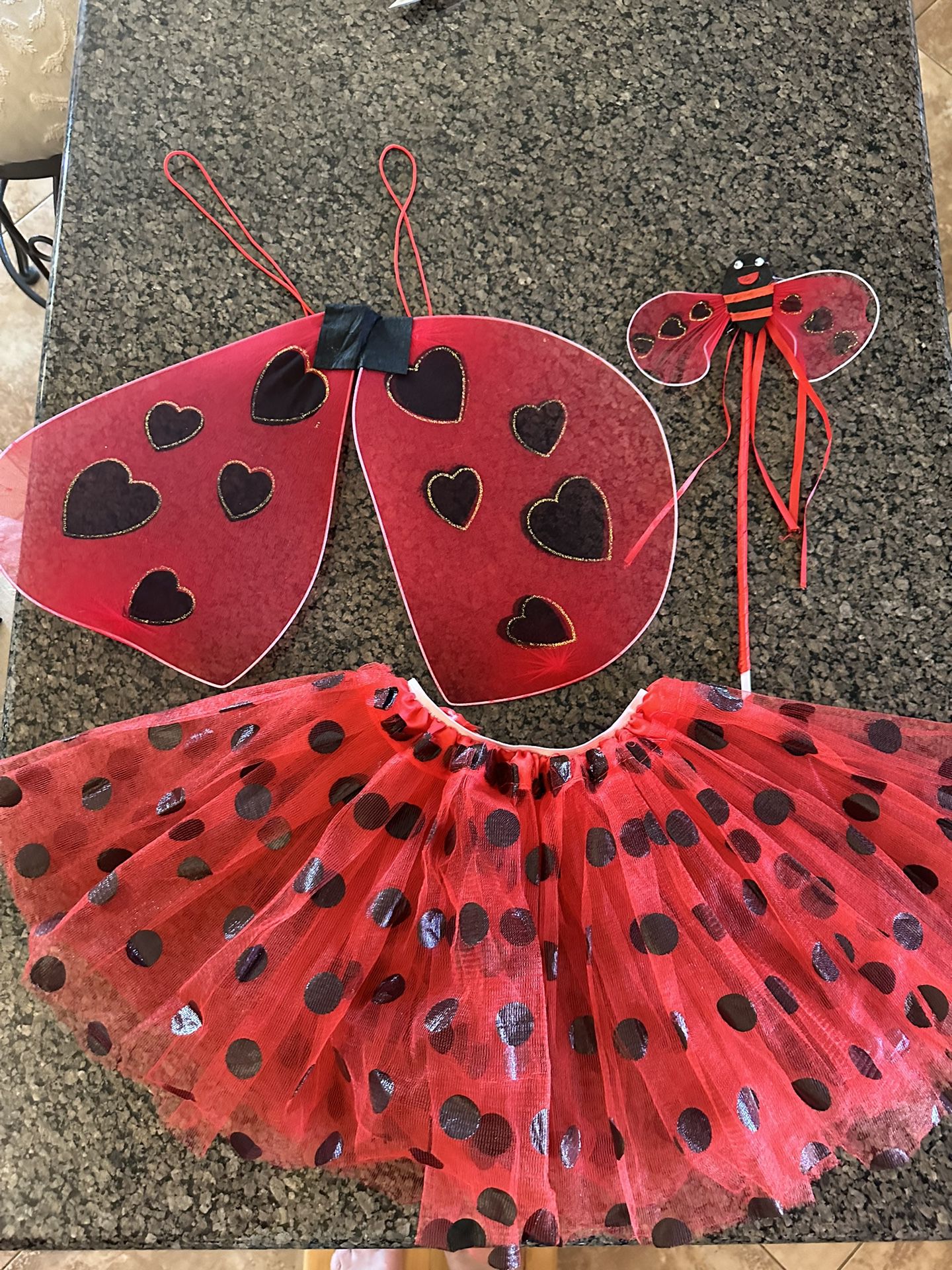 Girls Size 8 Ladybug Tutu, Wings, Wand $10