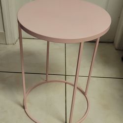 PINK ROUND SIDE TABLE 