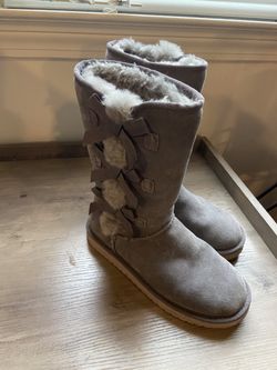 UGG Women’s Boots Size 7 – New – Tall Suede Bow Detail Winter Boots