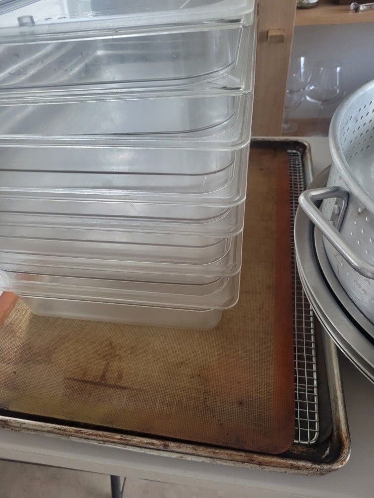 Baking Sheet Trays And Plastic Lexans
