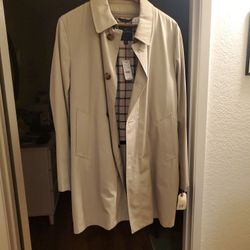 Brooks Brothers Raincoat 38S with Tag for Sale in Los Angeles CA