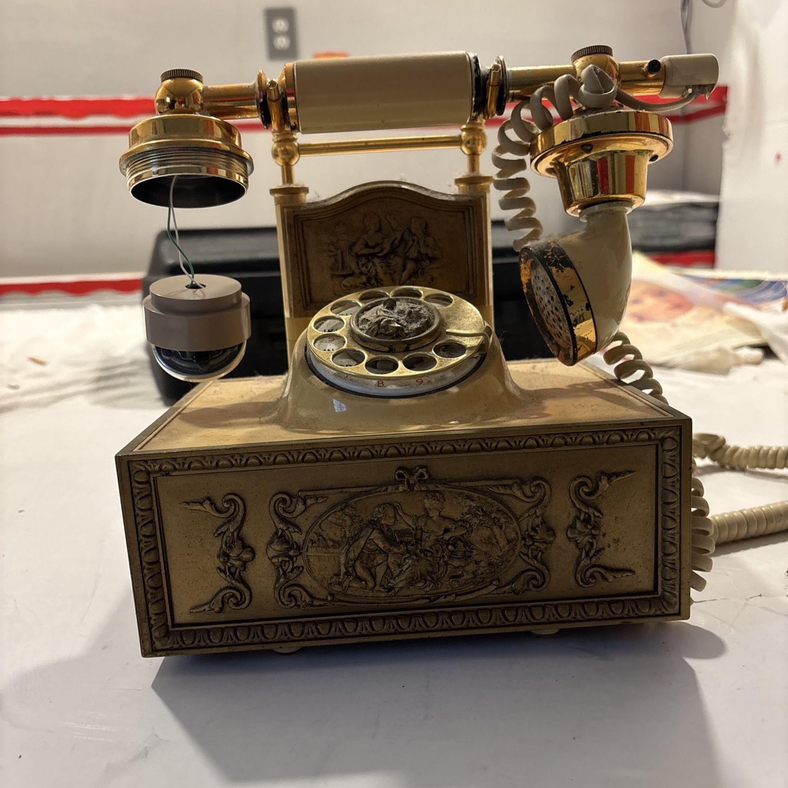 vintage Deco-Tel French Provincial style rotary phone.