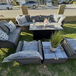 Patio furniture set Outdoor new in the box