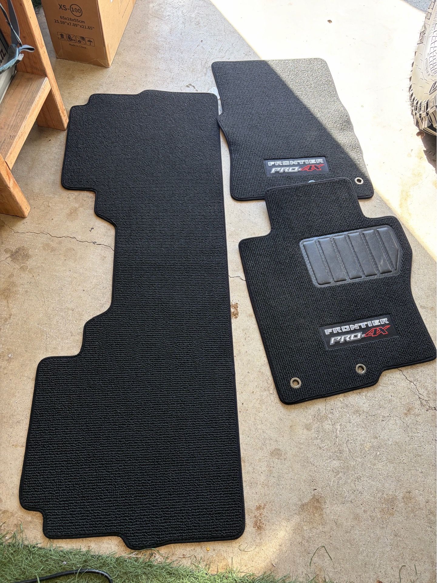 New nissan frontier floor mat