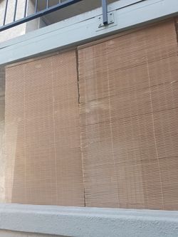 Outdoor Roll-Up Bamboo Window Shade