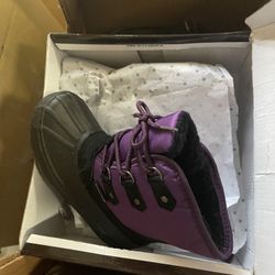 Girls Snow boots Brand New