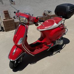 2011 Vespa 150