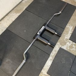 Titan Fitness Safety Squat Bar 