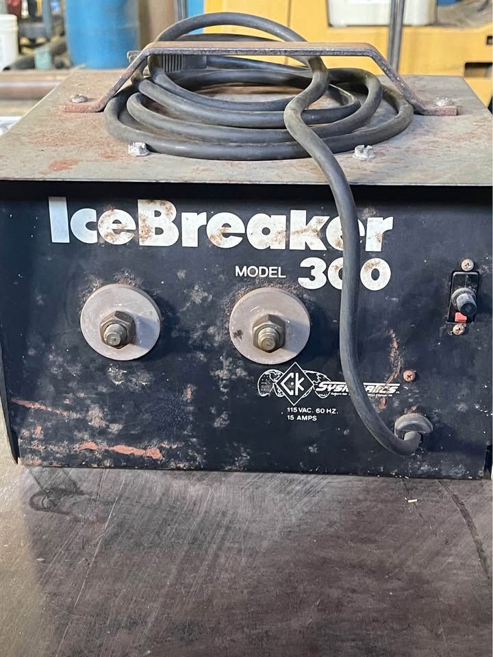 Icebreaker Pipe Falling Machine
