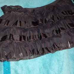 Black Ruffled And Lace Mini Skirt 