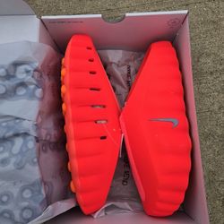 Nike Mind 001 Slide Solar Red Sizes: 4, 5, 6, 10, 11, 14, 15 (Pick Up)