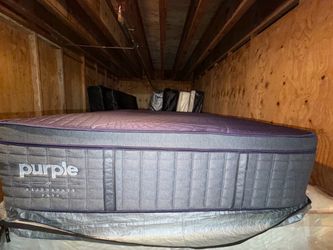Purple Rejuvenate Plus 2.0 Queen Mattress