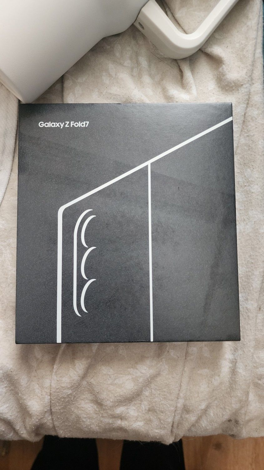 New Samsung Galaxy Z Fold 7 Mint