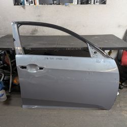 2016-2017-2018-2019-2020-2021 HONDA CIVIC RIGHT FRONT DOOR OEM USED #9915