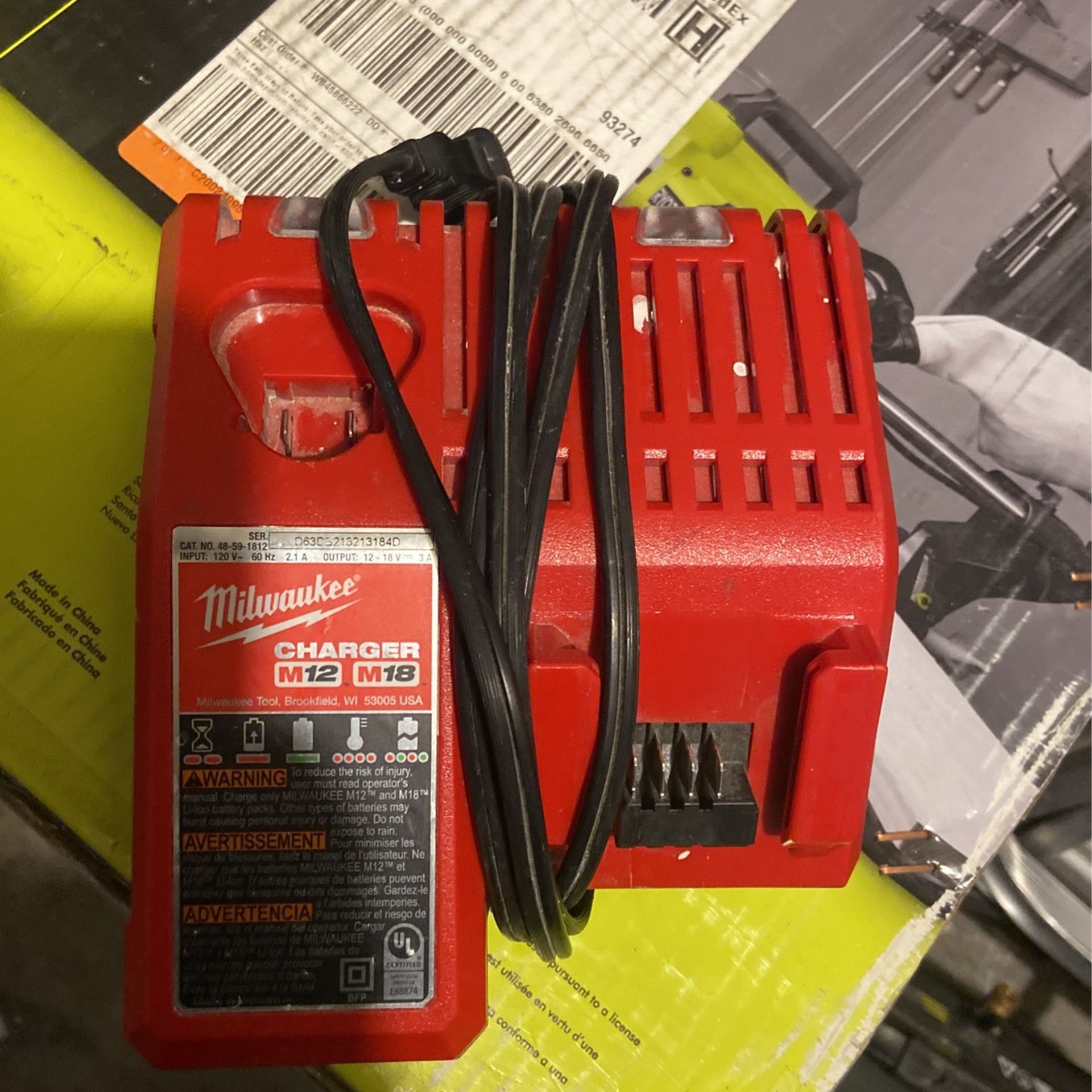 Milwaukee M18 And M12 Charger 