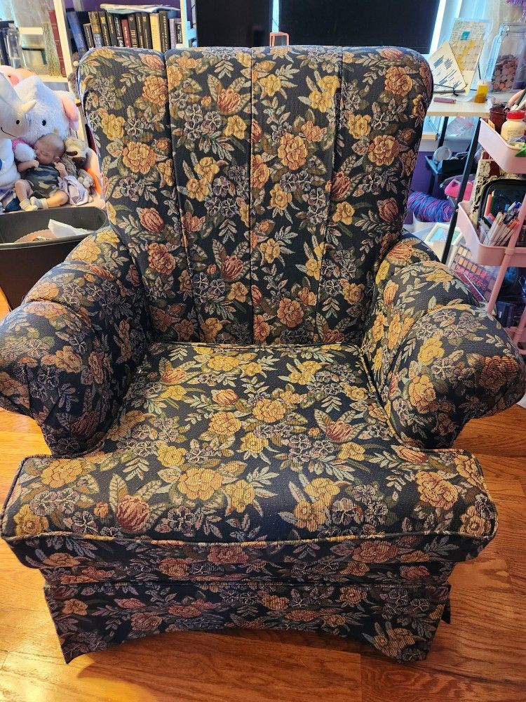 Navy Blue Flower Pattern Accent Arm Chair. 38x39x39H.