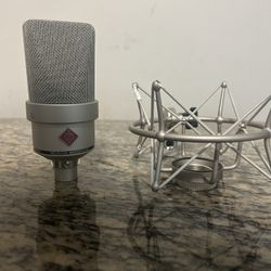 Neumann Tlm 103