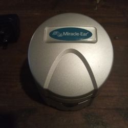 Miracle Ear Plugs And Charger 
