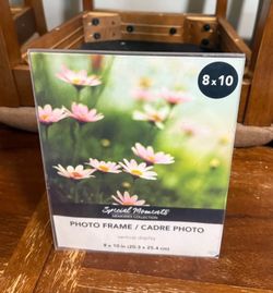 8x10 Clear Photo Frame