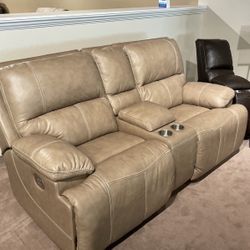 Reclining sofa