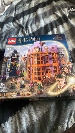 Lego Harry Potter Diagon Alley Wesley’s Wizard Weezes set #76422