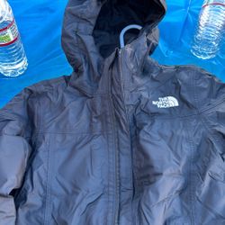 North face boy jacket