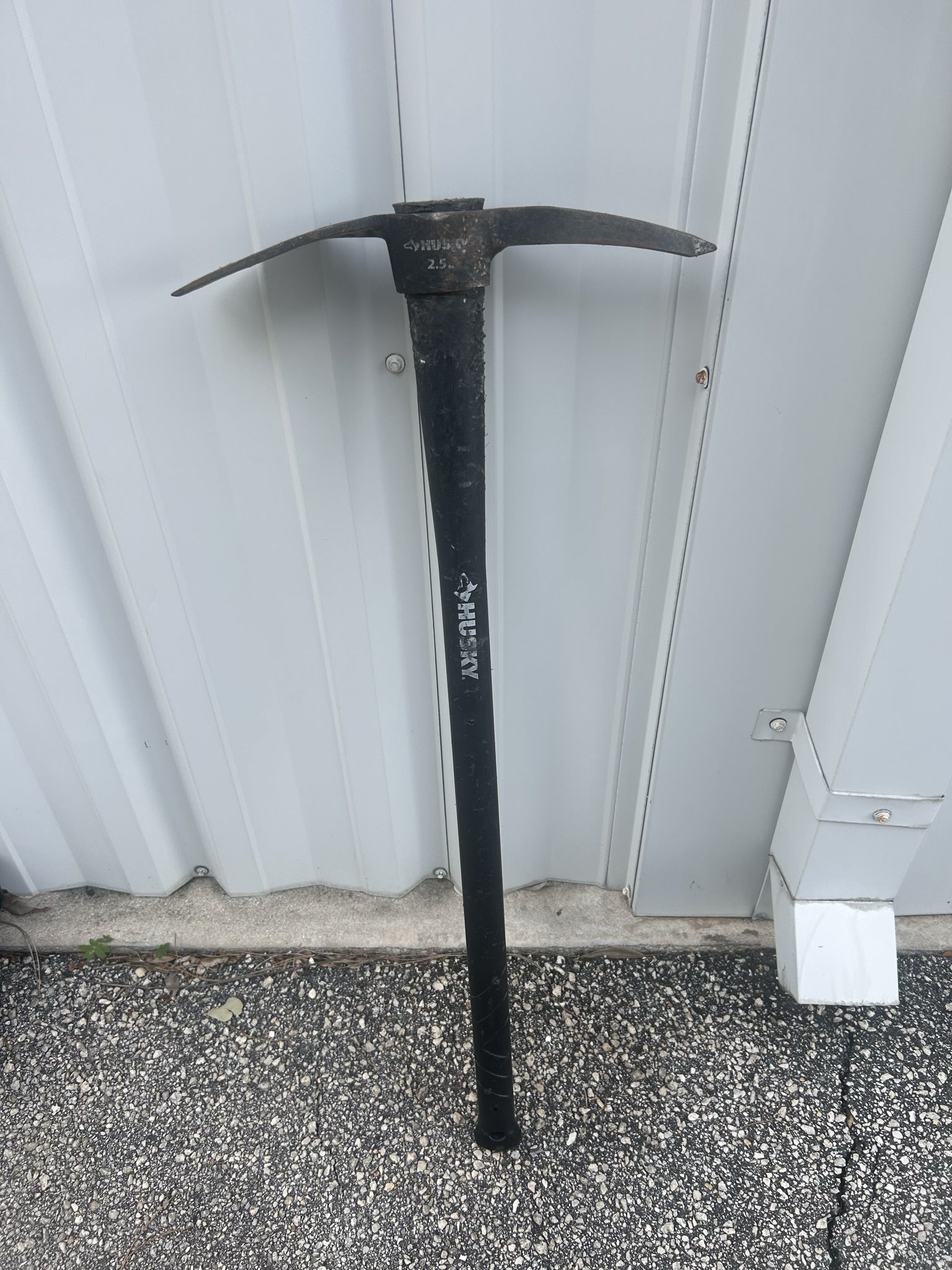 Husky Pickaxe