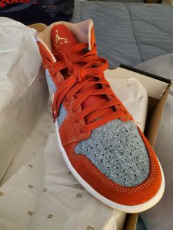 Jordan 1 Mid 