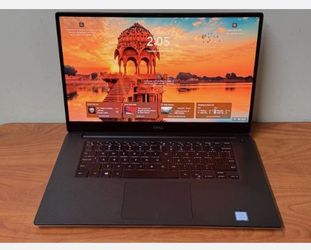 Dell precision 5540 

Intel i9 2.4ghz 9th generation Series 
512gb SSD 
64gb ram 

Windows 11 pro 

webcam