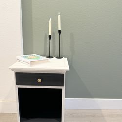 Farmhouse Style Rustic Wood End Table 