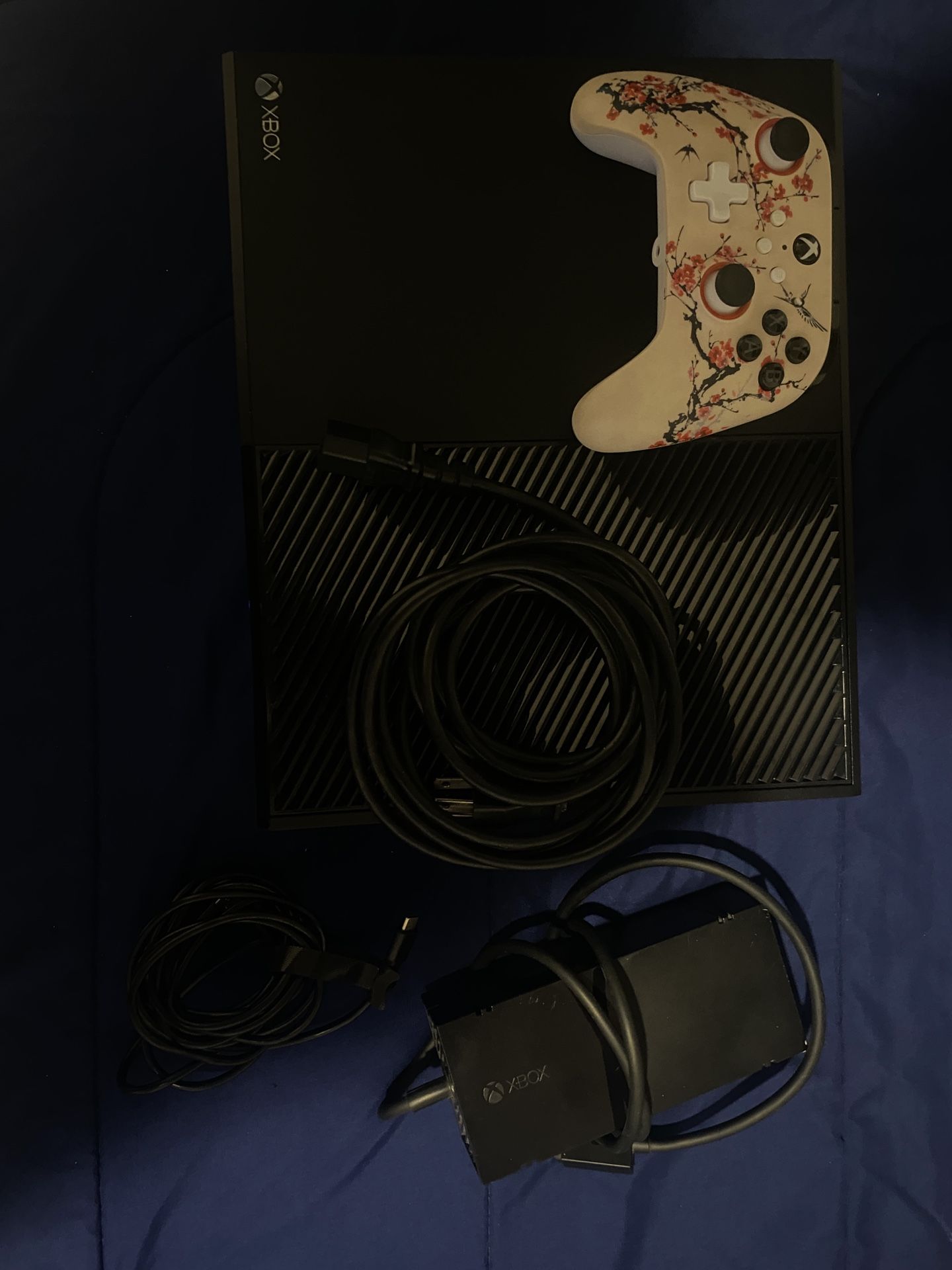 Xbox One With Custom Control 