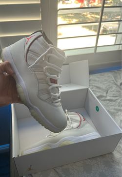 Air Jordan 11 Retro ‘Platinum Tint’