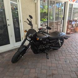 Harley Davidson Street 500