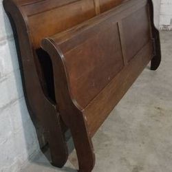Ashley King Size Sleigh Headboard and Footboards 