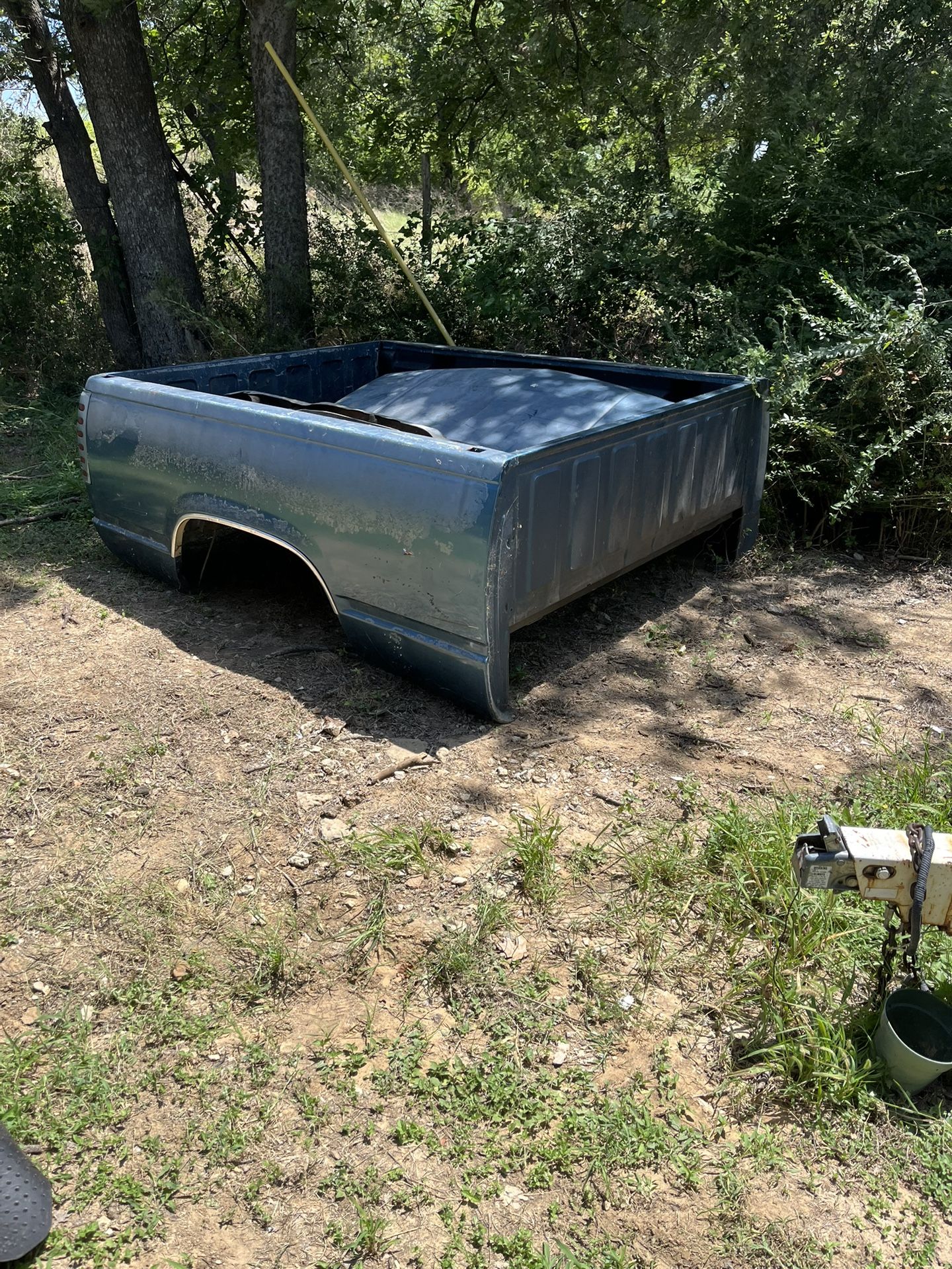 Bed, Hood, And Bumper