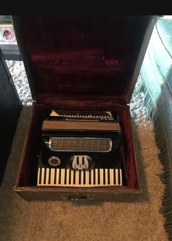 In Wasco- Vintage accordion in good condition