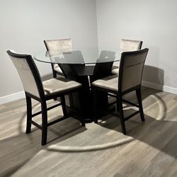 Glass dining table 