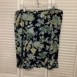 Women’s Skirt (size 18)