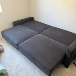 Futon / Sleeper Sofa 