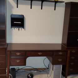 Home office set Desk and 2 lateral file cabinets with 3 shelf hutch

