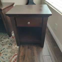 SET OF 2 Brown Wooden Nightstands