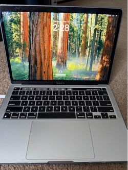 MacBook Pro 13-inch Apple M1 Chip