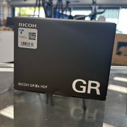 Ricoh GR IIIx HDF