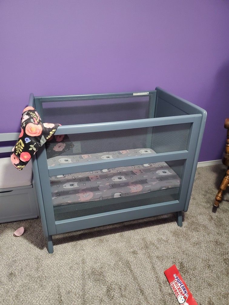 Crib, Bassinet, and Playpin 
