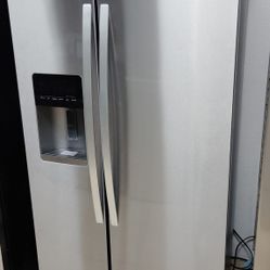 Kenmore Refrigerator Everything Good.