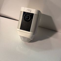 Ring Spotlight Cam Plus 