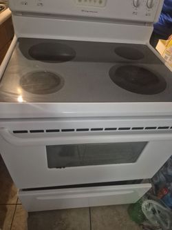 Frigidaire electric stove
