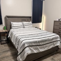 Queen Bed frame With Mattress 