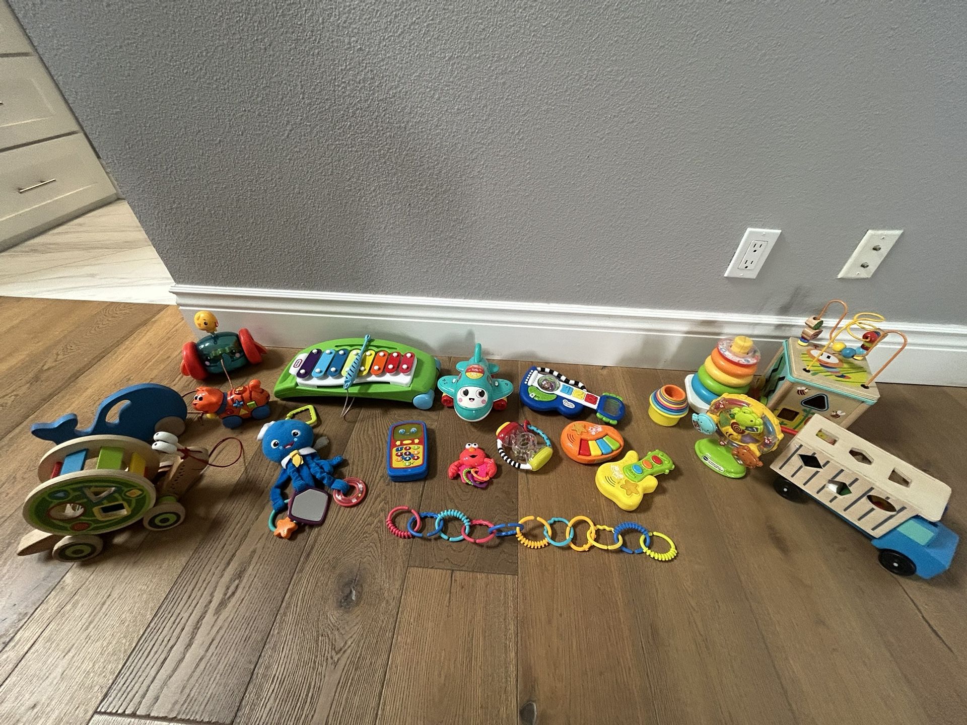 Baby/toddler Toys