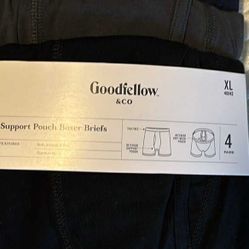 4 Pieces Of Man Boxer Briefs Size XL New 